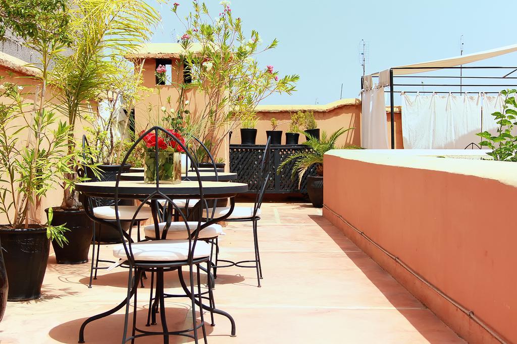 Riad Davia Marrakesh Ngoại thất bức ảnh