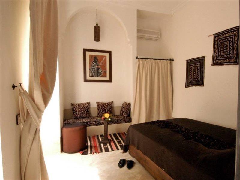Riad Davia Marrakesh Ngoại thất bức ảnh