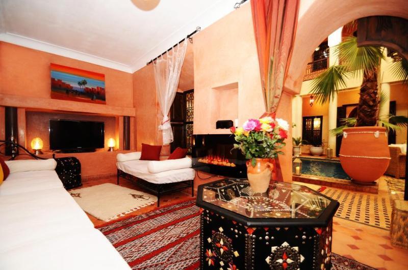 Riad Davia Marrakesh Ngoại thất bức ảnh