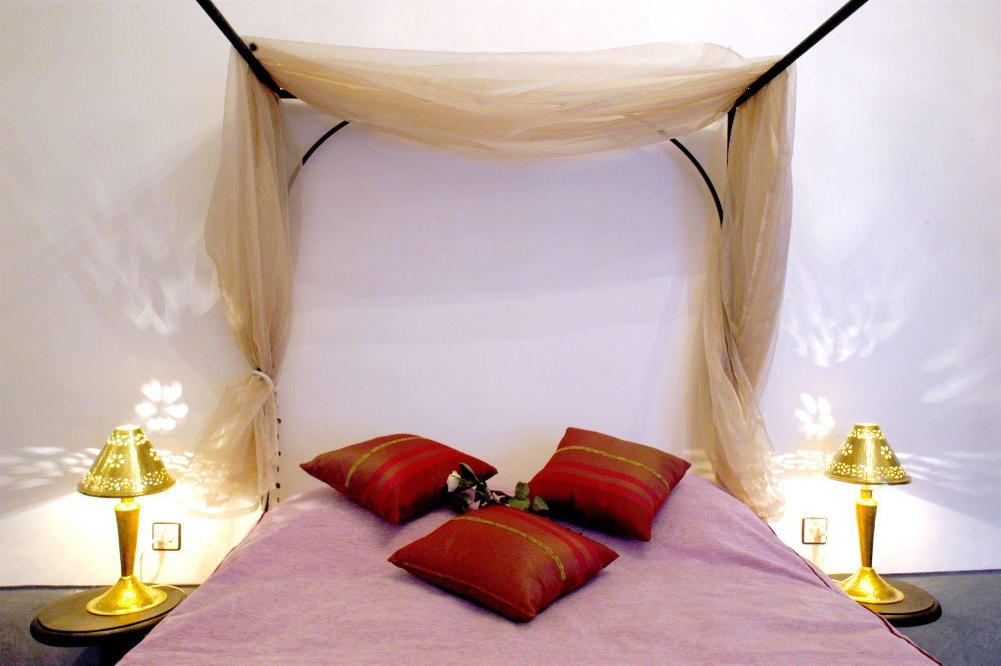 Riad Davia Marrakesh Ngoại thất bức ảnh